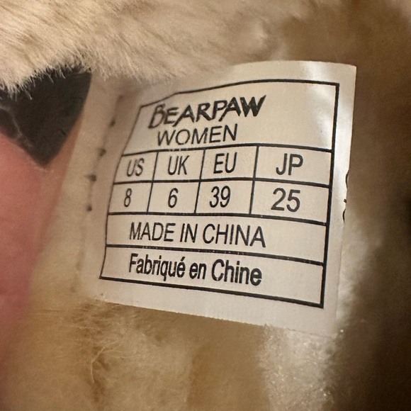 Women’s BearPaw Winter Boots - Picture 2 of 4